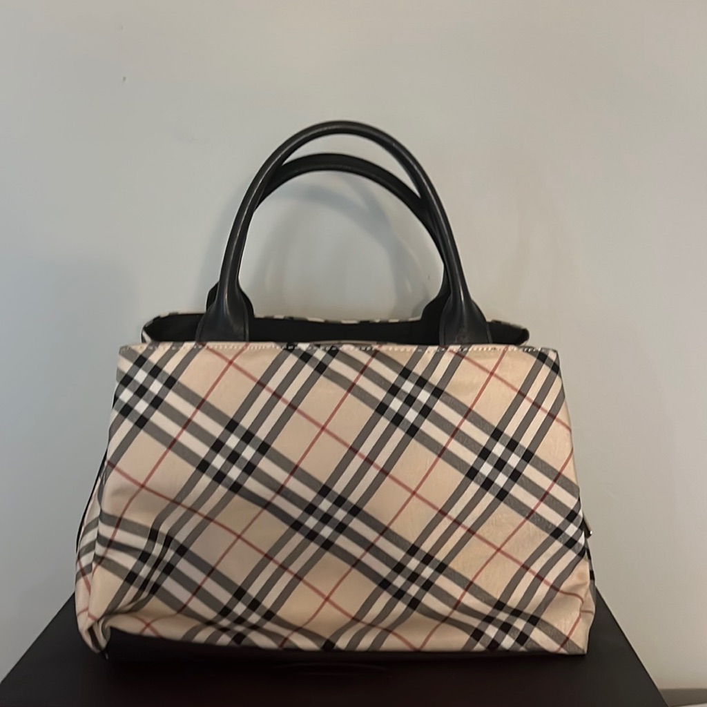 Burberry Small